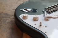 FENDER Eric Clapton Stratocaster Pewter 2014 HARDCASE, 3, 62 KG