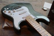 FENDER Eric Clapton Stratocaster Pewter 2014 HARDCASE, 3, 62 KG