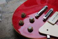 GIBSON Les Paul Deluxe Original of 1976 with P90 Red HARDCASE, 4, 79 KG