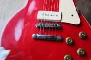 GIBSON Les Paul Deluxe Original of 1976 with P90 Red HARDCASE, 4, 79 KG