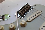 FENDER Custom Shop Limited Edition 1964 L-Series Stratocaster Heavy Relic, 3A Rosewood Fingerboard, Aged Olympic White, HARDCASE