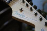 FENDER Custom Shop Limited Edition 1964 L-Series Stratocaster Heavy Relic, 3A Rosewood Fingerboard, Aged Olympic White, HARDCASE