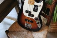 FENDER Player II Mustang Bass PJ, Maple , 3-Color Sunburst, 3, 51 KG