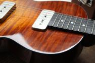 MAYBACH "Little Wing Arched Top, Non Cutaway Havanna Tobacco Aged" HARDCASE, 3, 07 kilograms