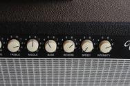 VINTAGE SOUND Vintage 40 MVP Vibroverb/Pro Reverb Style (2X10)
