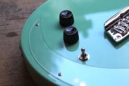 DANELECTRO "´56 Baritone Matched Head Dolphin in Dark Aqua" 2, 92 KG