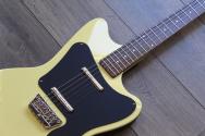 DANELECTRO "67 Dano Yellow and Black"