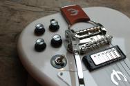 EPIPHONE Crestwood Custom Polaris White, 3, 25 KG