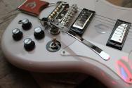 EPIPHONE Crestwood Custom Polaris White, 3, 25 KG