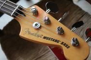 FENDER Player II Bass Mustang PJ, Coral Red, 3, 51 KG