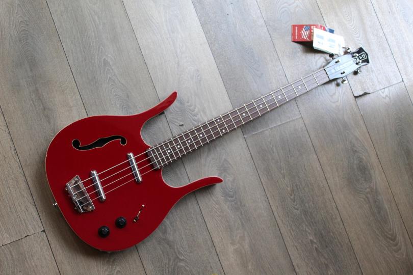 DANELECTRO Red Hot Longhorn