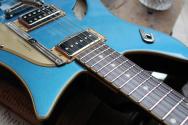 DUIESENBERG Limited Double Cat Royall Blue, HARDCASE, PAPERS