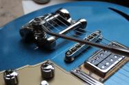 DUIESENBERG Limited Double Cat Royall Blue, HARDCASE, PAPERS