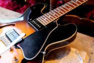 GIBSON ES 330 /61, Reissue VOS Bigsby, 2016, HARDCASE, PAPERS, 3, 13 KG
