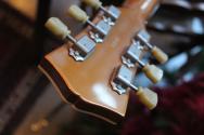 MAYBACH Capitol ’59 Bouillon Gold HARDCASE & PAPERS, LIMITED COLOR