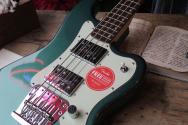FENDER Paranormal Rascal Bass HH, Laurel Fingerboard, Sherwood Green, 4, 26 KG