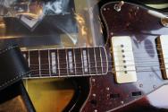 FENDER Custom Shop 1967 Jazzmaster DLX Closet Classic, 3A Rosewood Fingerboard, 3-Color Sunburst HARDCASE, 3, 72 KG