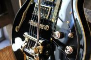 DUESENBERG "Starplayer TV Custom Black, Hardcase and Papers"