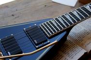 JACKSON MJ Series Rhoads RR24MG, Black with Yellow Pinstripes, Ebony Fingerboard, SOFTCASE