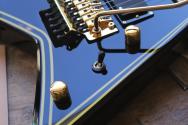 JACKSON MJ Series Rhoads RR24MG, Black with Yellow Pinstripes, Ebony Fingerboard, SOFTCASE