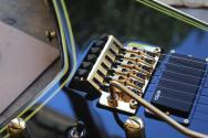 JACKSON MJ Series Rhoads RR24MG, Black with Yellow Pinstripes, Ebony Fingerboard, SOFTCASE