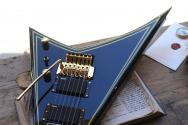 JACKSON MJ Series Rhoads RR24MG, Black with Yellow Pinstripes, Ebony Fingerboard, SOFTCASE