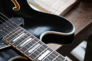EASTMAN LIMITED 50 pieces ONLY- T64/TV Truetone Vintage Black LTD, HARDCASE, 2, 84 KG