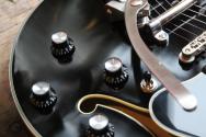 EASTMAN LIMITED 50 pieces ONLY- T64/TV Truetone Vintage Black LTD, HARDCASE, 2, 84 KG