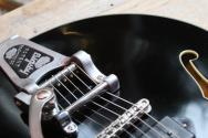 EASTMAN LIMITED 50 pieces ONLY- T64/TV Truetone Vintage Black LTD, HARDCASE, 2, 84 KG