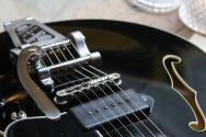 EASTMAN LIMITED 50 pieces ONLY- T64/TV Truetone Vintage Black LTD, HARDCASE, 2, 84 KG