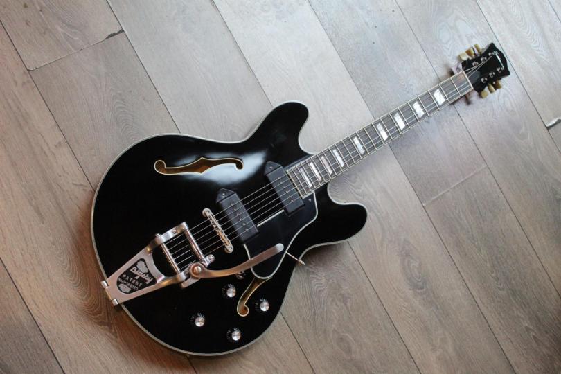 EASTMAN LIMITED 50 pieces ONLY- T64/TV Truetone Vintage Black LTD, HARDCASE, 2, 84 KG