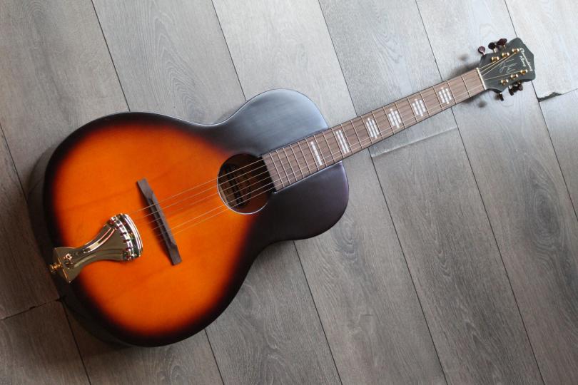 RECORDING KING Justin Townes Earle Signature Model Guitar