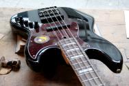 SIRE "Marcus Miller V7 2nd Generation Alder 4-String, Black" 4, 58 KG