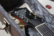 EASTMAN "Limited Chrome Pickups T-64- V-T Gold Burst" HARDCASE, 2, 51 KG