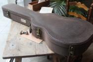 EASTMAN "Limited Chrome Pickups T-64- V-T Gold Burst" HARDCASE, 2, 51 KG