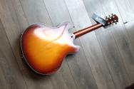 EASTMAN "Limited Chrome Pickups T-64- V-T Gold Burst" HARDCASE, 2, 51 KG