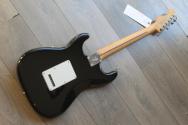 Fender "Player II Stratocaster, Maple Fingerboard, Black" 3, 33 KG