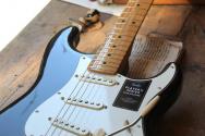 Fender "Player II Stratocaster, Maple Fingerboard, Black" 3, 33 KG