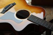 TAYLOR 214ce African Ziricote Plus Special Edition, HARDCASE