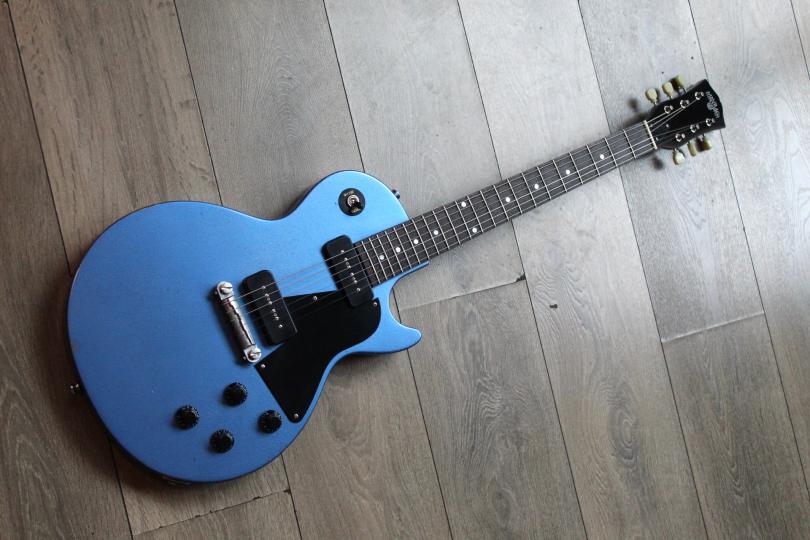 MAYBACH Special Edition for Estudio 54 Lester JR ´56 Special Single Cut P-90 in Pelham Blue HARDCASE, 2, 9 KG