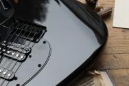 SQUIER Limited Edition Affinity Series Stratocaster HSS, Metallic Black Model