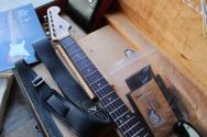 FENDER Custom Shop Limited 1964 L-Series Stratocaster Heavy Relic, 3A Rosewood Fingerboard, 3 Tone Sunburst.HARDCASE, 3, 62 KG