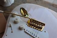 SQUIER Limited Classic Vibe '50s Stratocaster White Blonde with Gold Harware, 3, 27 KG