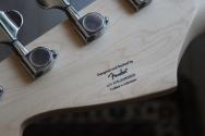 SQUIER Sonic Bronco Bass, Artic White, 3, 40 KG