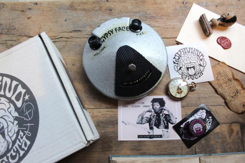 LOFIMINDEFFECTS Gypsy Face, Silver