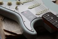 FENDER American Vintage II 1965 Stratocaster, Round-Lam Rosewood Fingerboard, Sonic Blue, HARDCASE, 3, 69 KG