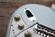 FENDER American Vintage II 1965 Stratocaster, Round-Lam Rosewood Fingerboard, Sonic Blue, HARDCASE, 3, 69 KG