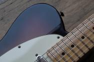 Fender American Standard Telecaster, Maple Fingerboard, 3-Color Sunburst, HARDCASE, 3, 84 KG