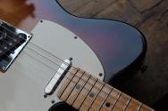 Fender American Standard Telecaster, Maple Fingerboard, 3-Color Sunburst, HARDCASE, 3, 84 KG