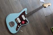 SQUIER Classic Vibe '60s Jazzmaster Sonic Blue, 2, 75 KG